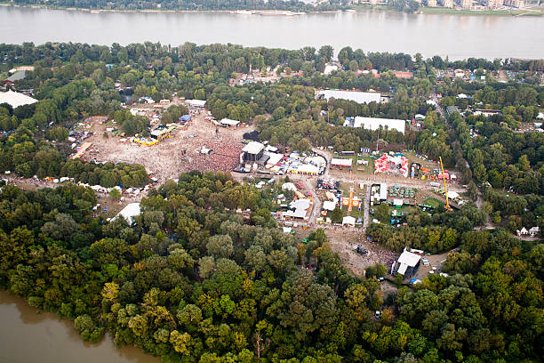 En la imagen se ve de forma aérea, el recinto del Sziget Festival.